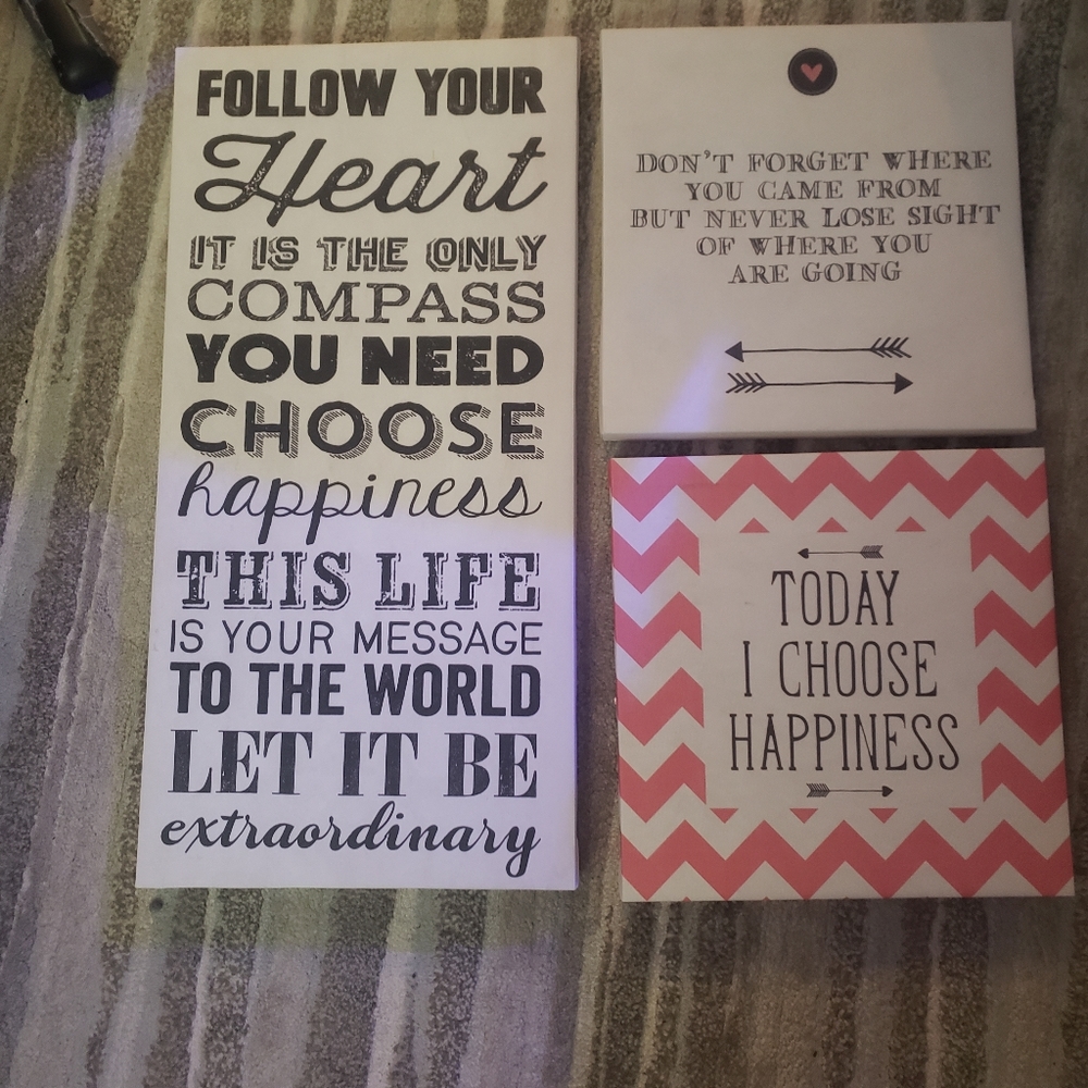 Canvas decor